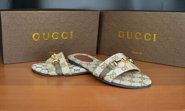 2017 Guci slippers woman 35-42-095